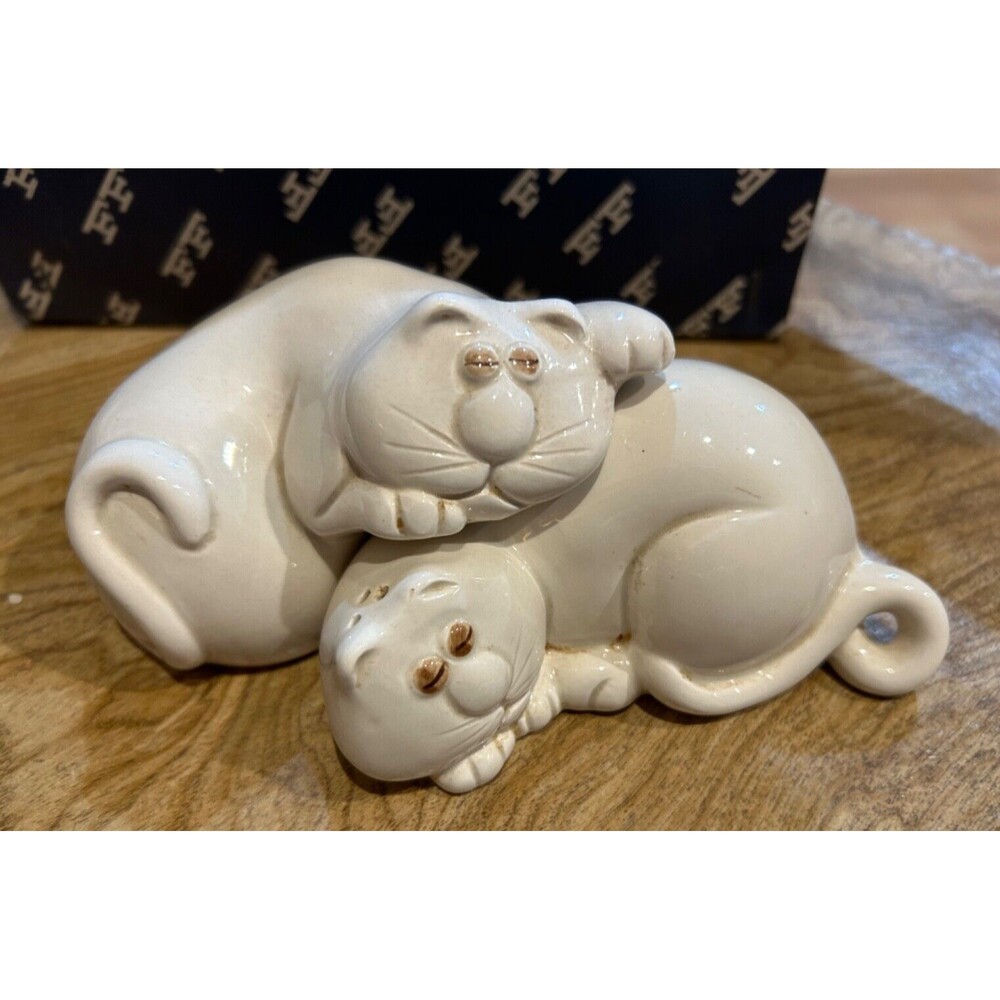 Whimsical Fitz & Floyd Stacking Snuggling Cat Nap Ceramic Salt & Pepper Shakers